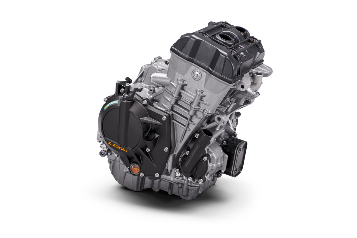559122 MY24 KTM 990 Duke Engine Details Parts DETAILS PARTS