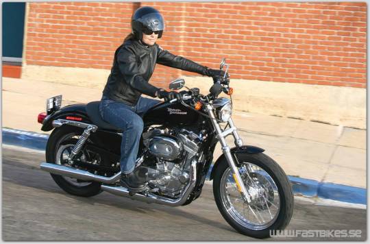 tn_Harley-Davidson-Sportster-XL883