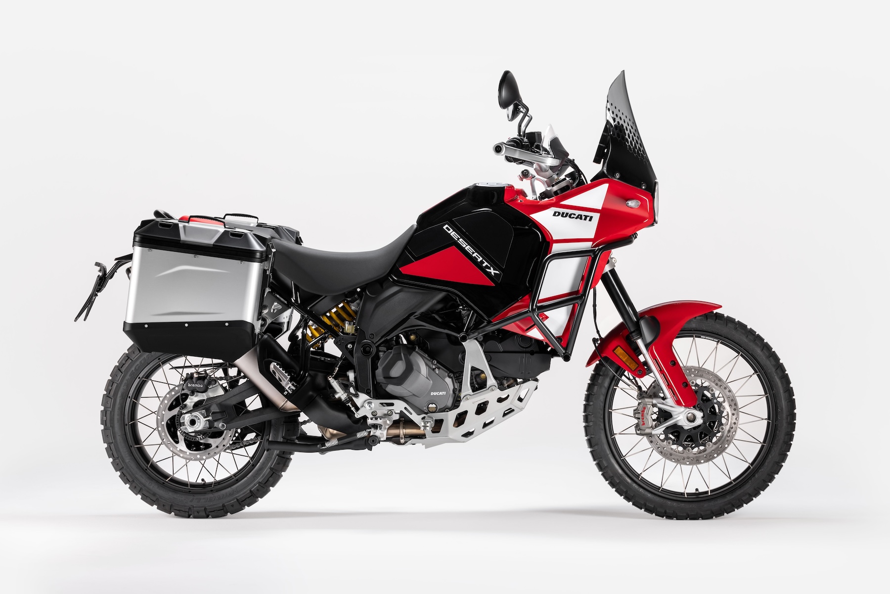 MY25 DUCATI DESERTX DISCOVERY 002 UC652588 High