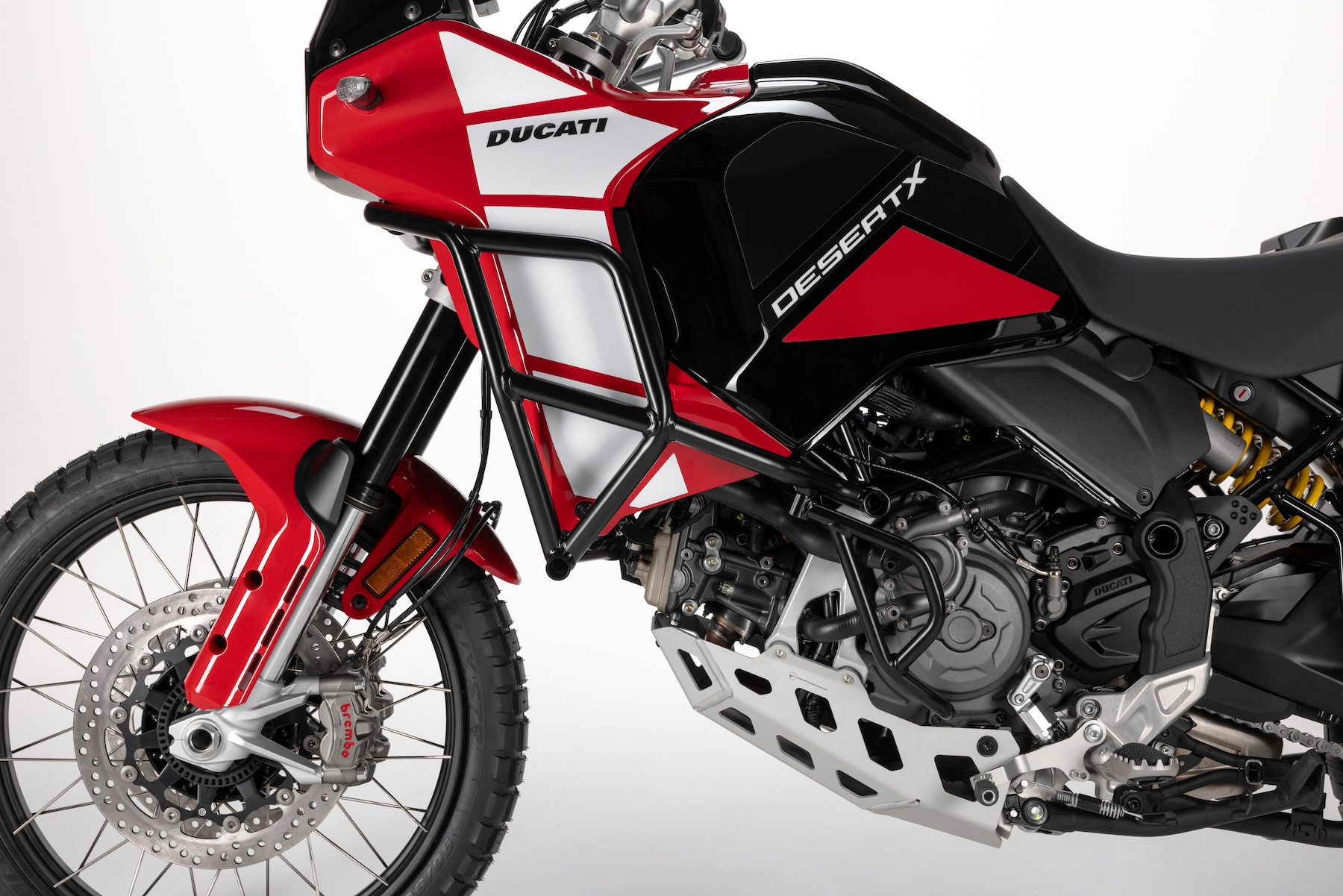 MY25 DUCATI DESERTX DISCOVERY 008 UC652590 High