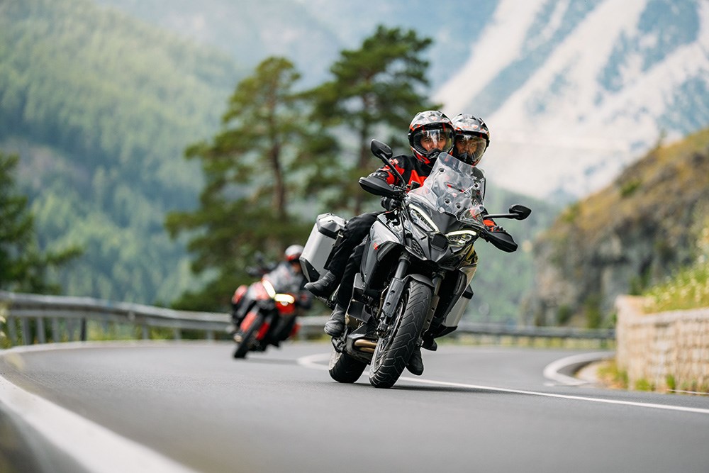 08 my25 ducati multistrada v4s uc692356 low