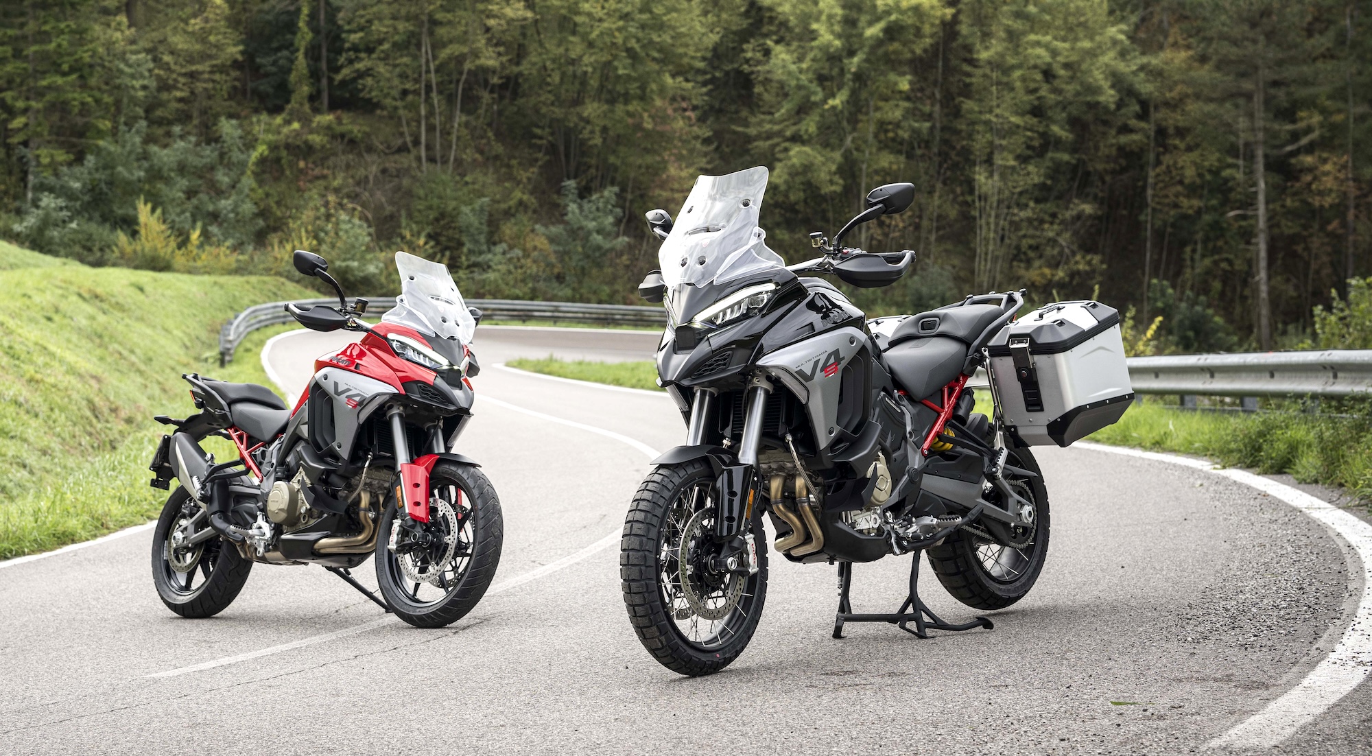MY25 Ducati Multistrada V4s 008 UC708756 High
