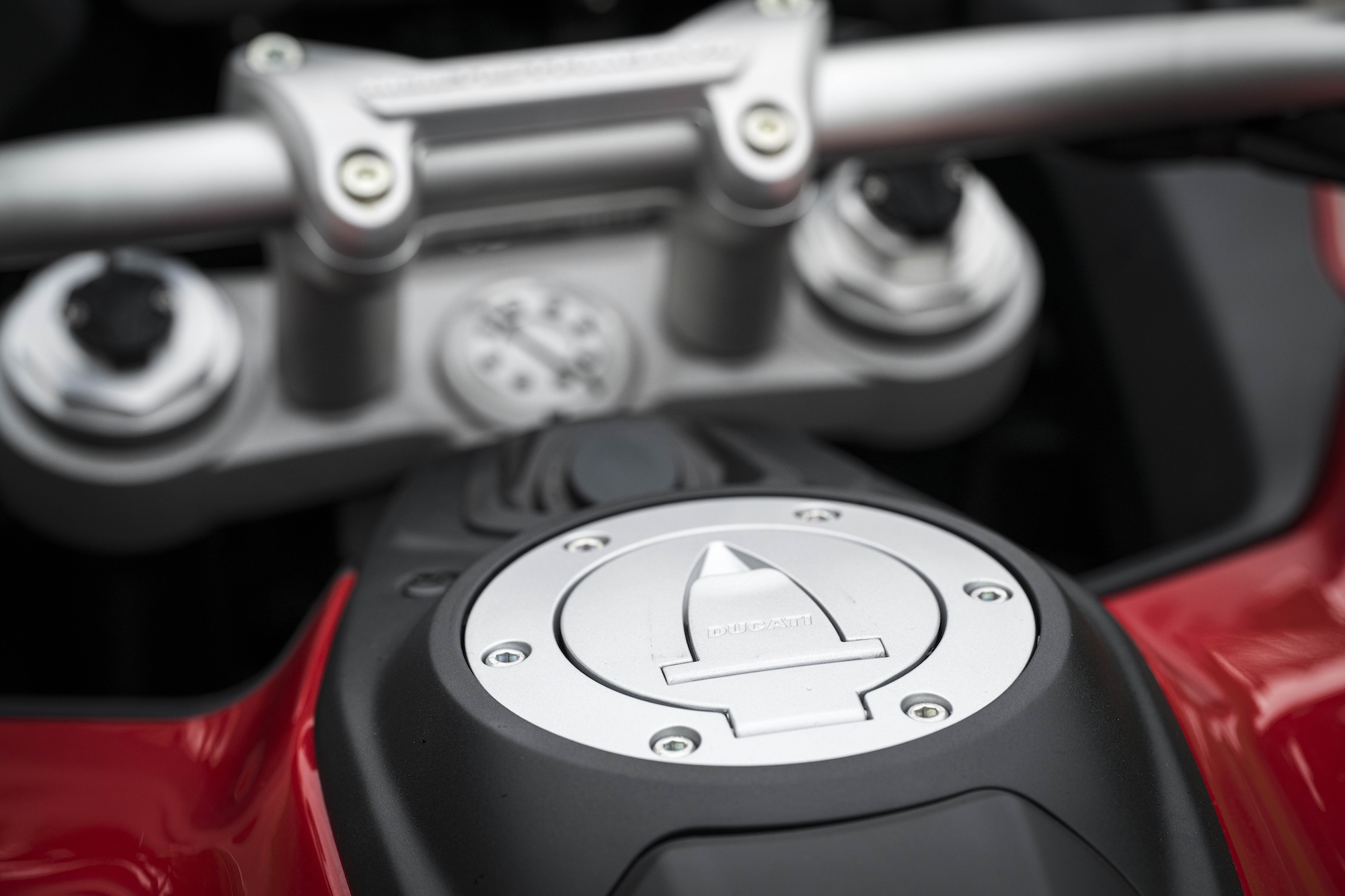 MY25 Ducati Multistrada V4s 049 UC708806 High