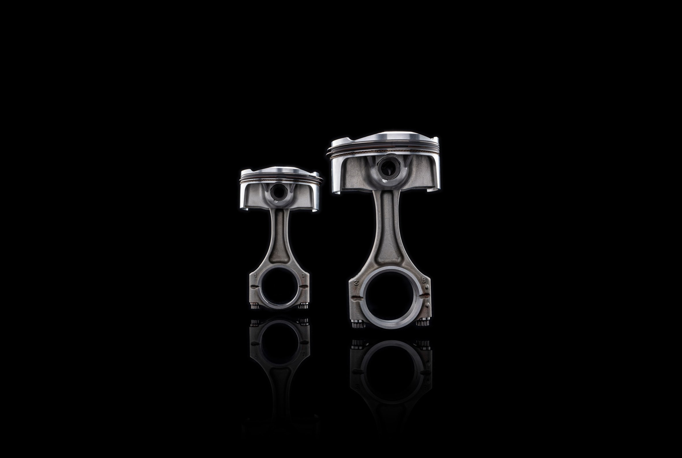DUCATI NEW ENGINE V2 27 UC716659 Preview