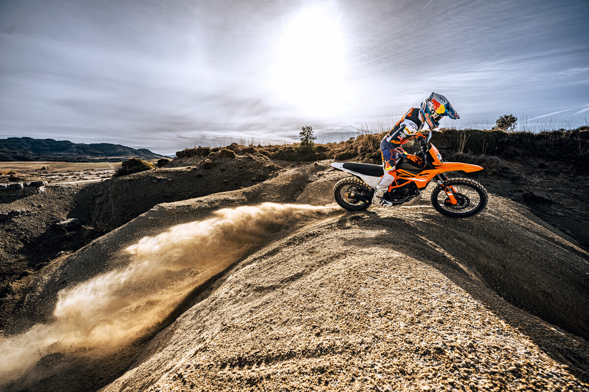 2025 KTM ENDURO R Range 6